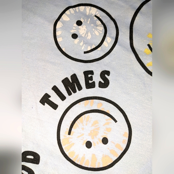 Levi's Smiley Faces "Good Times" Graphic Tee - Picture 4 of 10